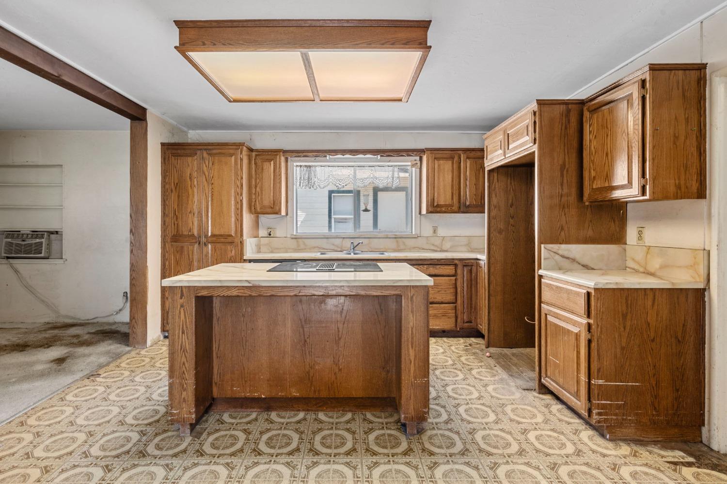 Detail Gallery Image 14 of 34 For 204 S Orange St, Turlock,  CA 95380 - 2 Beds | 1 Baths