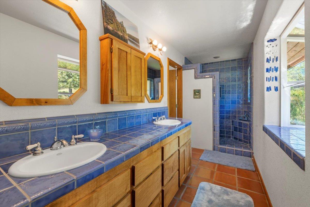 Detail Gallery Image 20 of 72 For 14579 Indiana School Rd, Dobbins,  CA 95935 - 3 Beds | 2/1 Baths