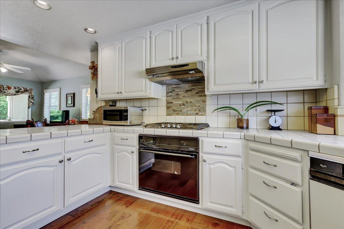 Detail Gallery Image 27 of 98 For 23375 Sun Terrace Ct, Auburn,  CA 95602 - 3 Beds | 2 Baths