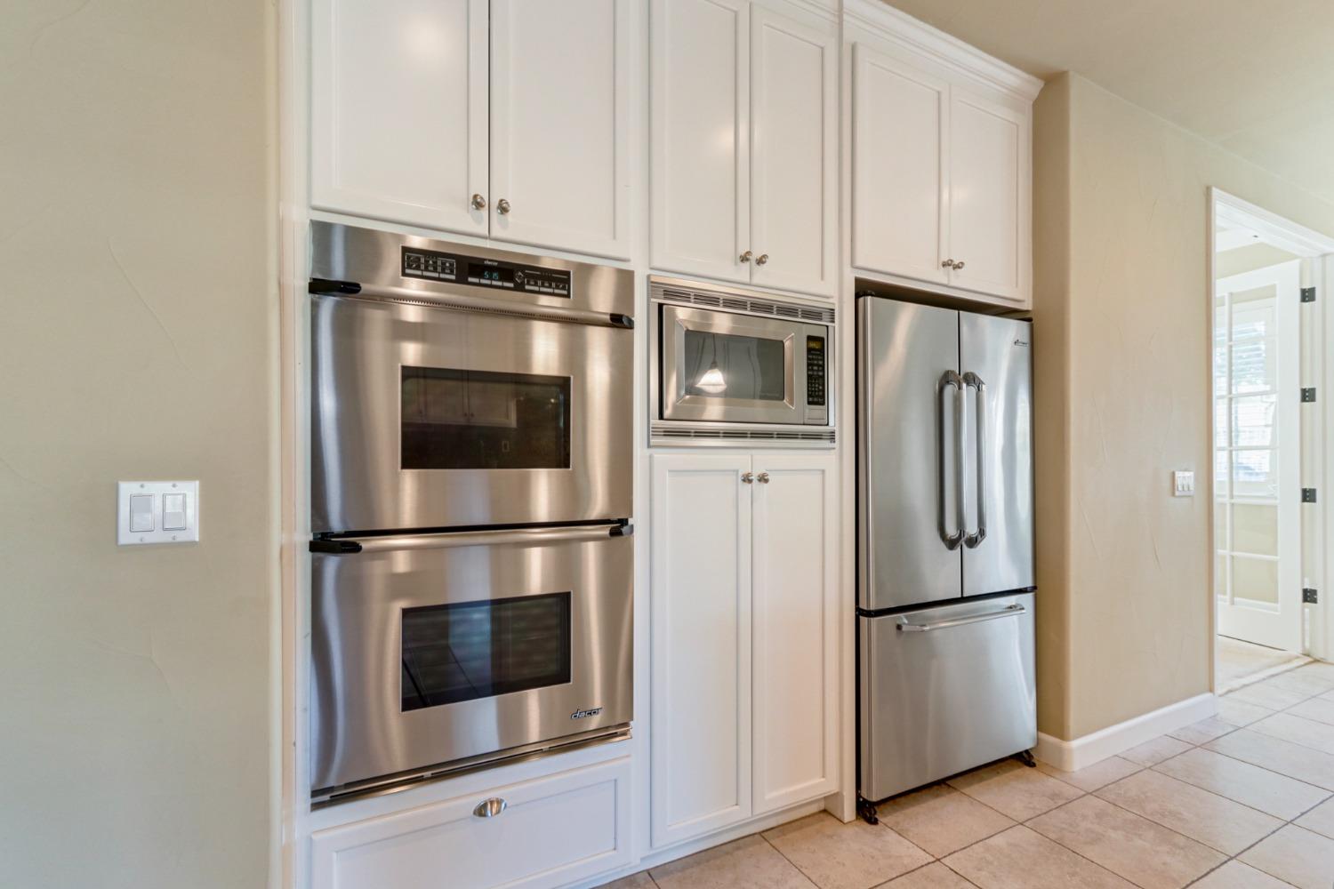 Detail Gallery Image 20 of 66 For 2201 Somerset Cir, Woodland,  CA 95776 - 4 Beds | 2/1 Baths