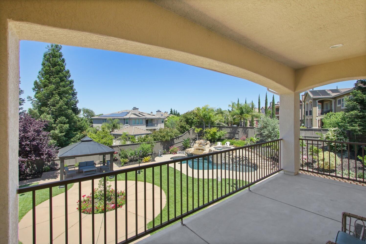 Detail Gallery Image 37 of 87 For 1521 Bella Cir, Lincoln,  CA 95648 - 6 Beds | 4/1 Baths