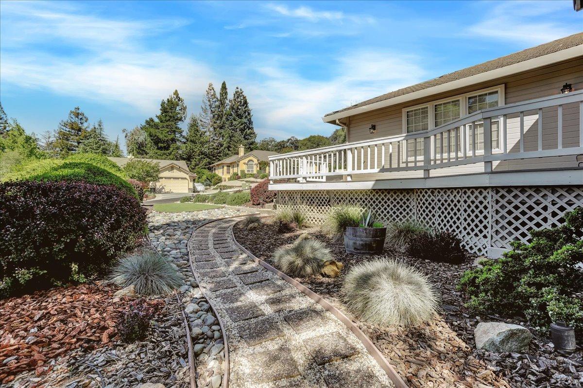 Detail Gallery Image 55 of 98 For 23375 Sun Terrace Ct, Auburn,  CA 95602 - 3 Beds | 2 Baths