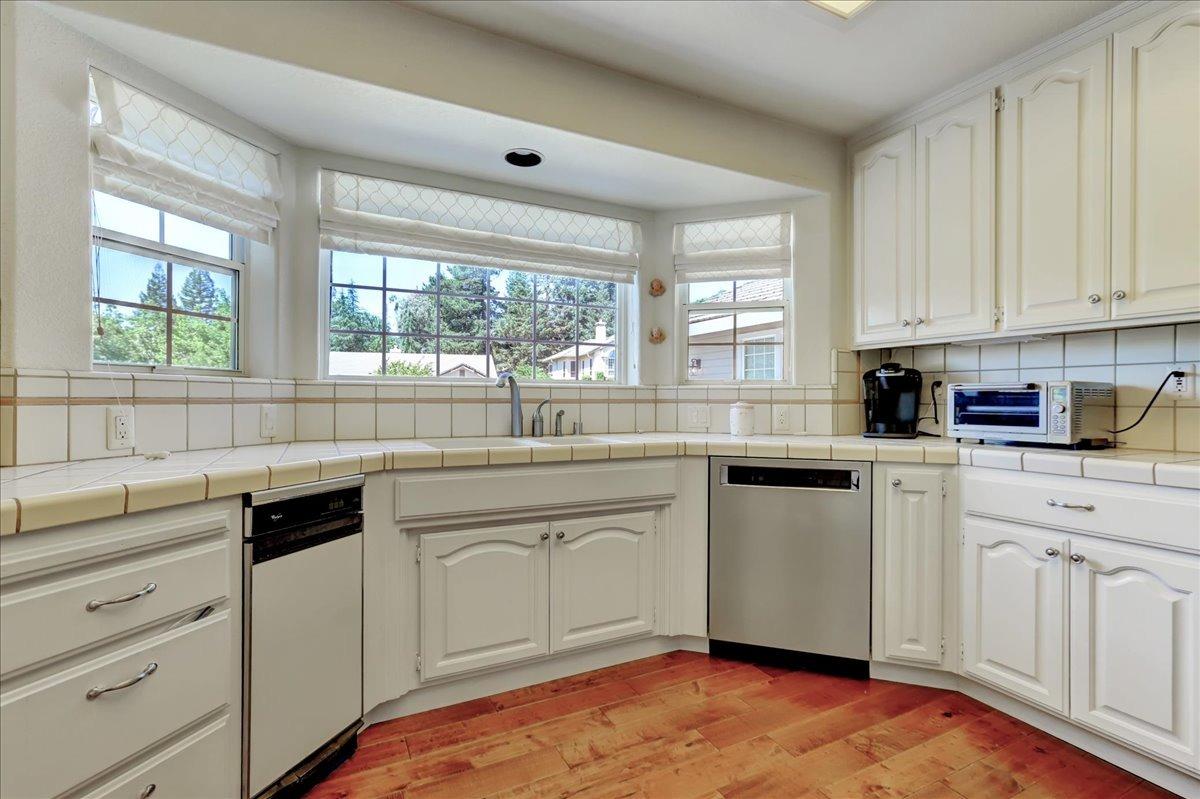 Detail Gallery Image 24 of 98 For 23375 Sun Terrace Ct, Auburn,  CA 95602 - 3 Beds | 2 Baths