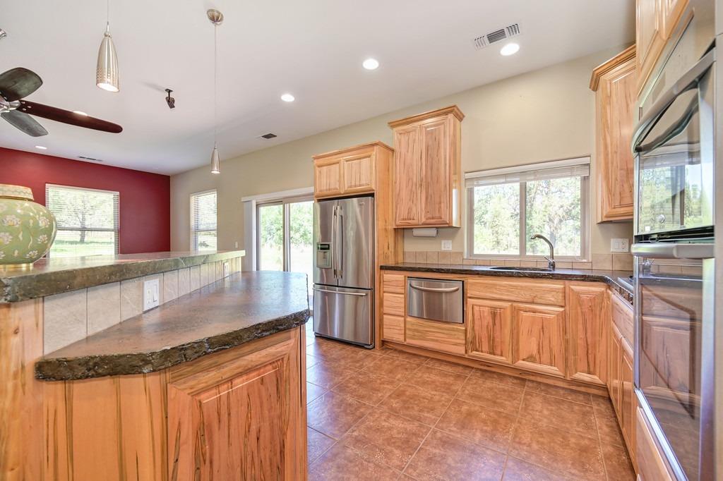 Detail Gallery Image 46 of 63 For 2861 N Shingle Rd, Shingle Springs,  CA 95682 - 3 Beds | 2 Baths