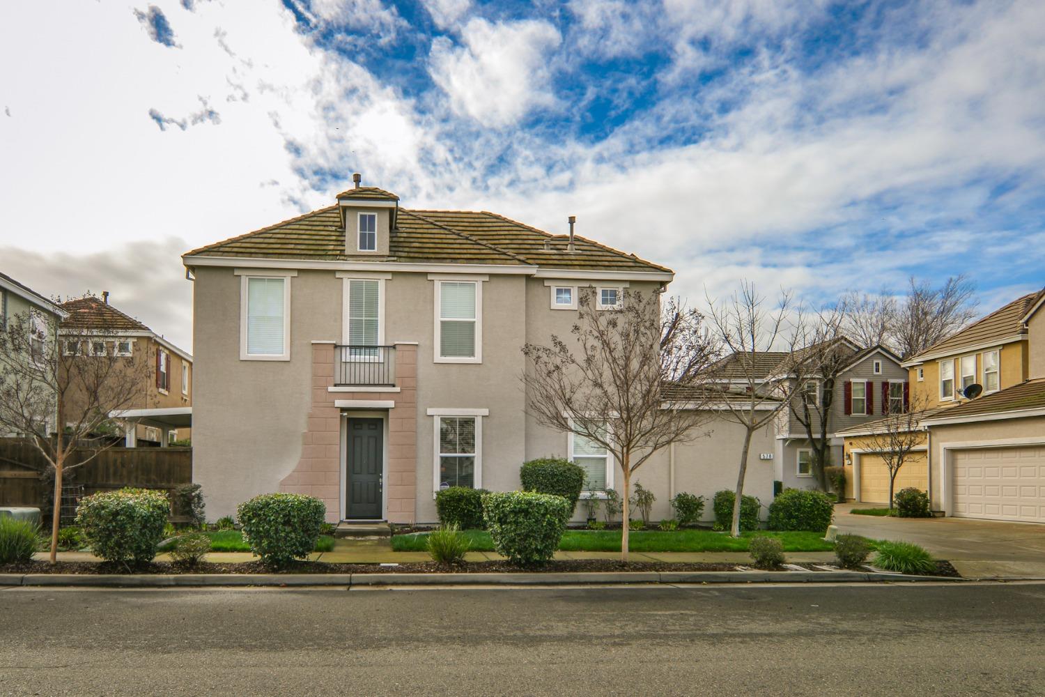 Detail Gallery Image 1 of 33 For 578 Navigator Dr, Lincoln,  CA 95648 - 3 Beds | 2/1 Baths