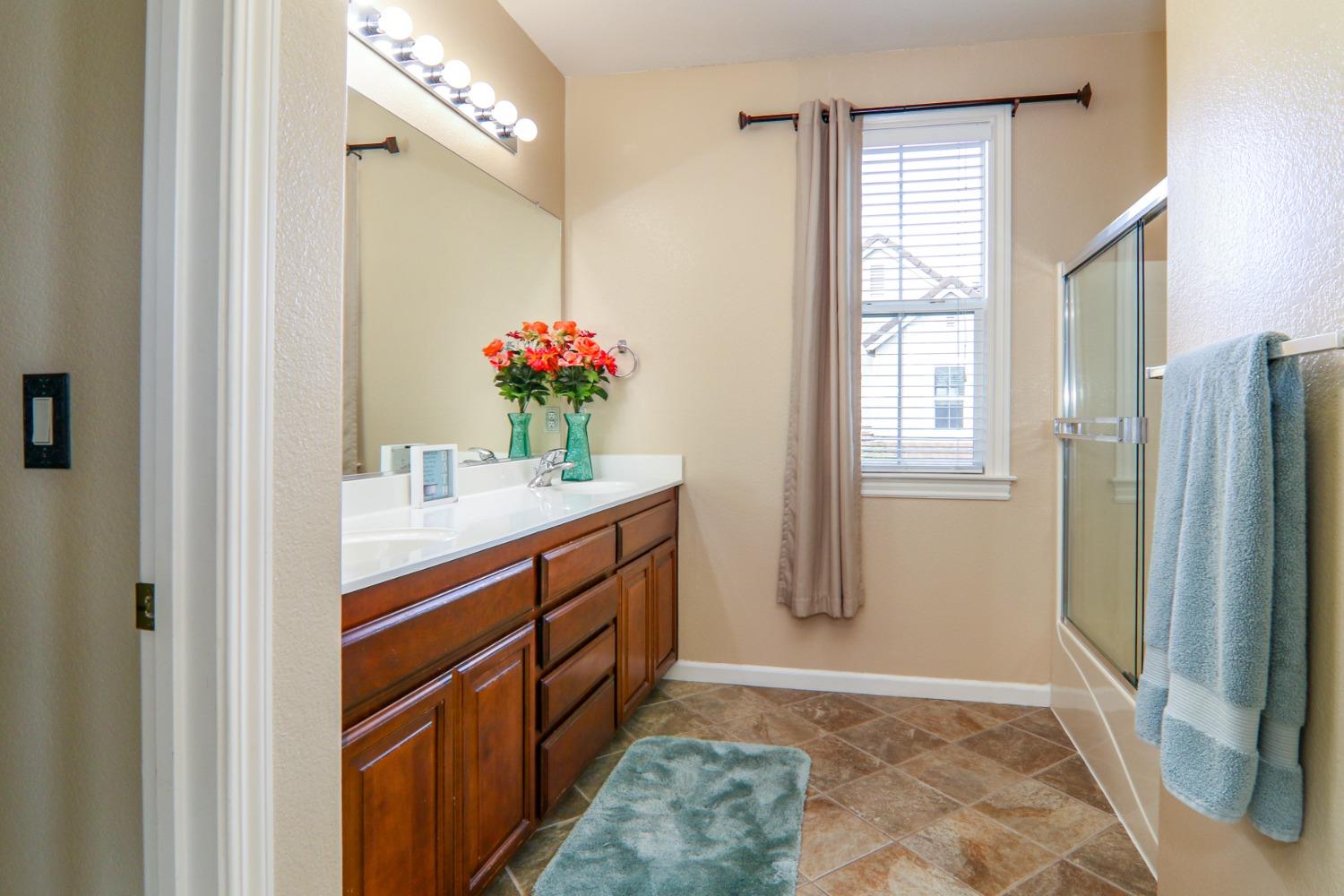 Detail Gallery Image 23 of 33 For 578 Navigator Dr, Lincoln,  CA 95648 - 3 Beds | 2/1 Baths