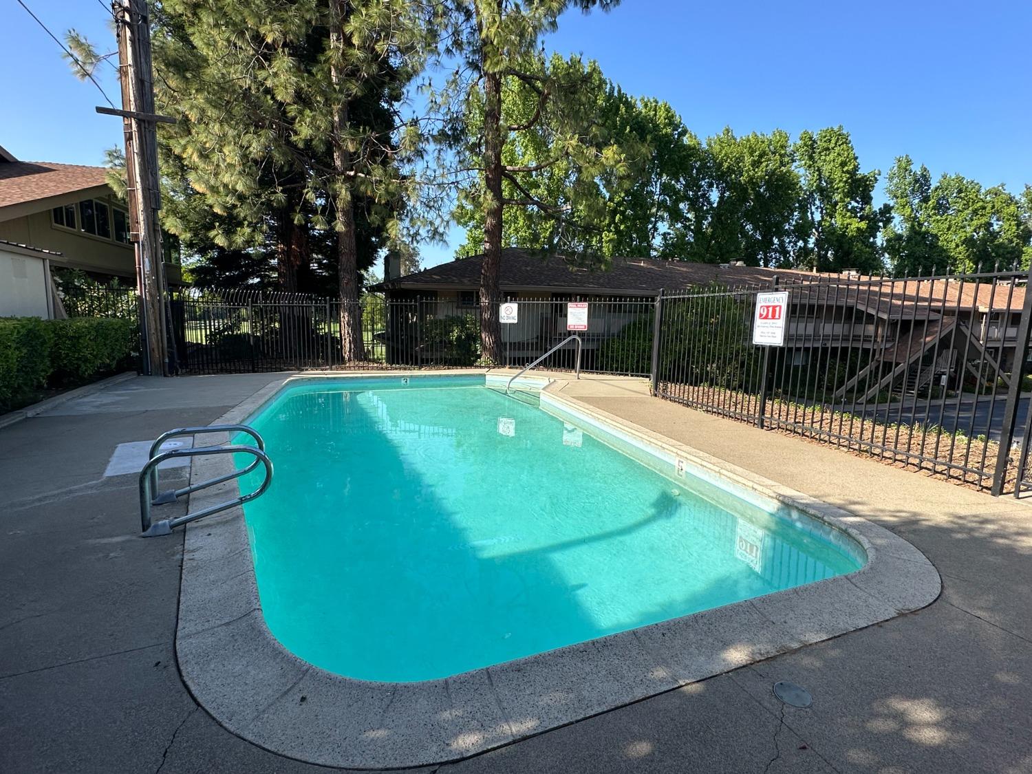Detail Gallery Image 25 of 27 For 7435 Fairway Two Ave #21,  Fair Oaks,  CA 95628 - 2 Beds | 2 Baths