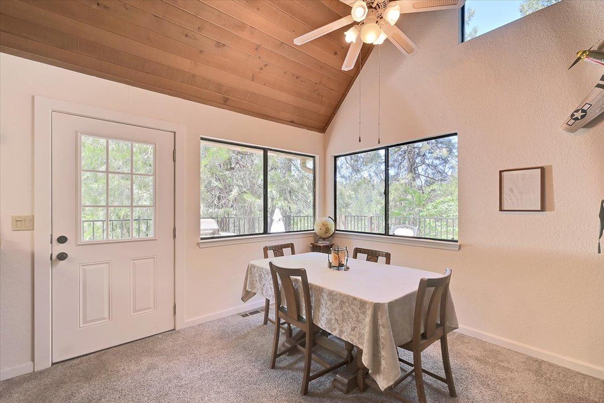 Detail Gallery Image 10 of 33 For 12402 Francis Dr, Grass Valley,  CA 95949 - 4 Beds | 2 Baths
