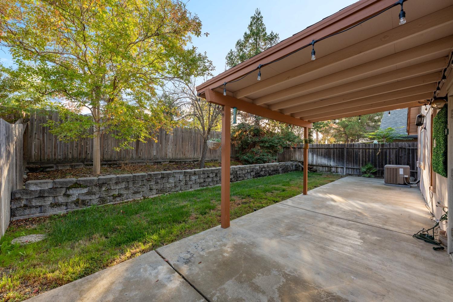 Detail Gallery Image 21 of 41 For 1311 Rice Ln, Roseville,  CA 95678 - 3 Beds | 2 Baths