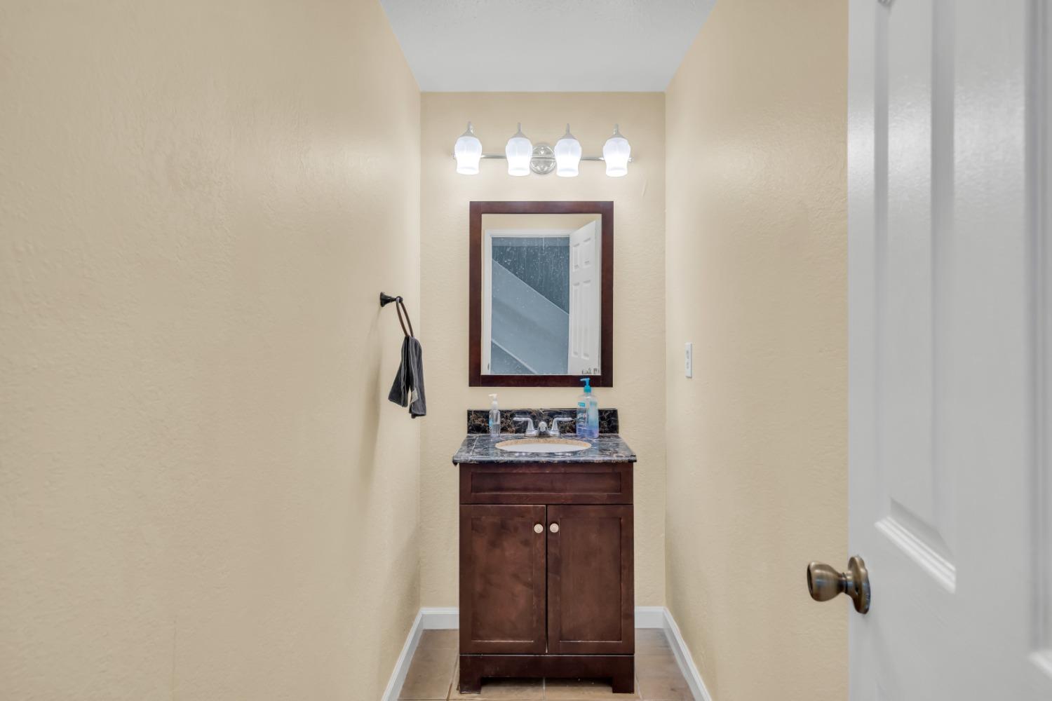 Detail Gallery Image 24 of 41 For 311 Shoreline Dr, Pittsburg,  CA 94565 - 3 Beds | 2/1 Baths