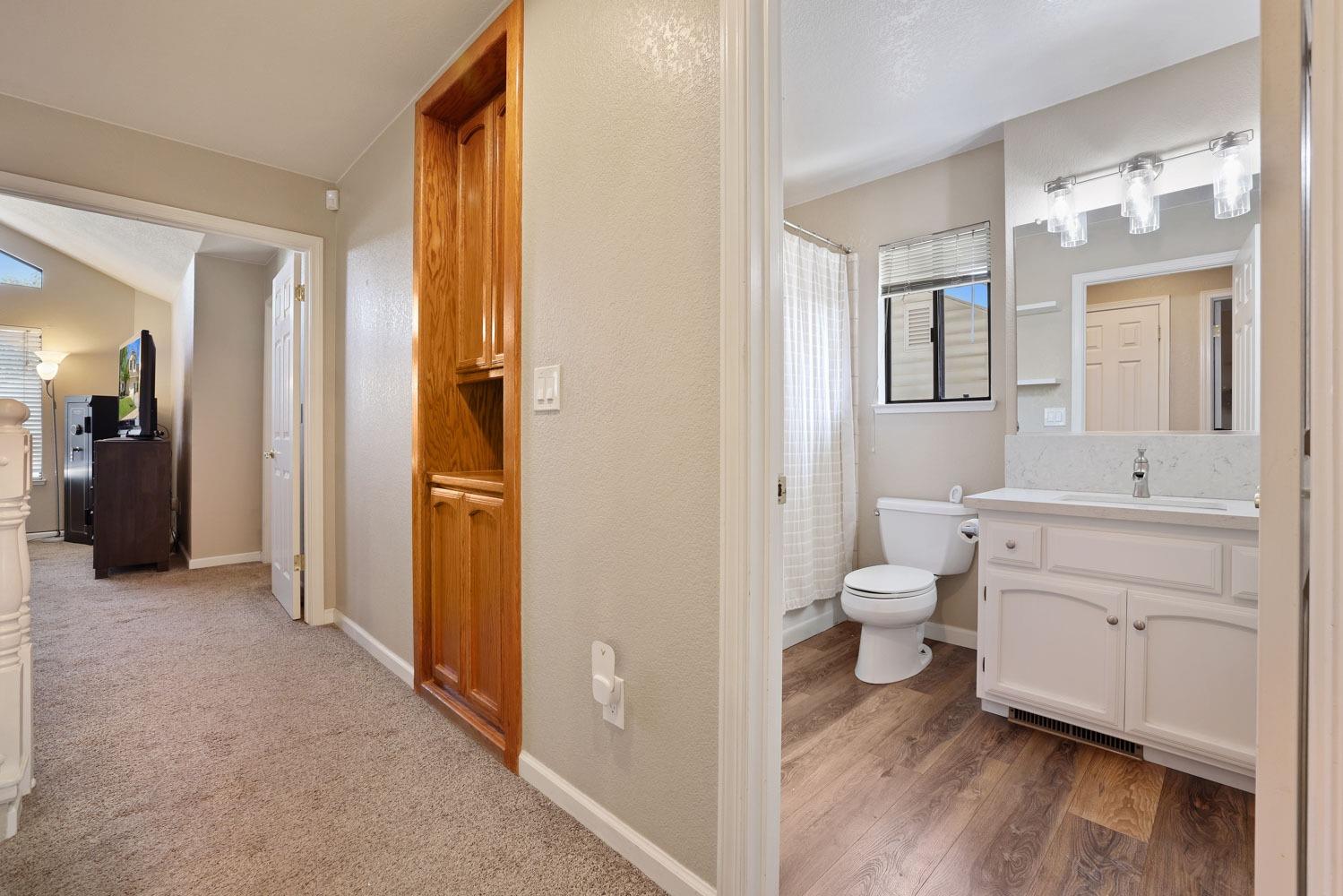 Detail Gallery Image 32 of 49 For 2033 Mendocino Way, Modesto,  CA 95350 - 3 Beds | 2/1 Baths