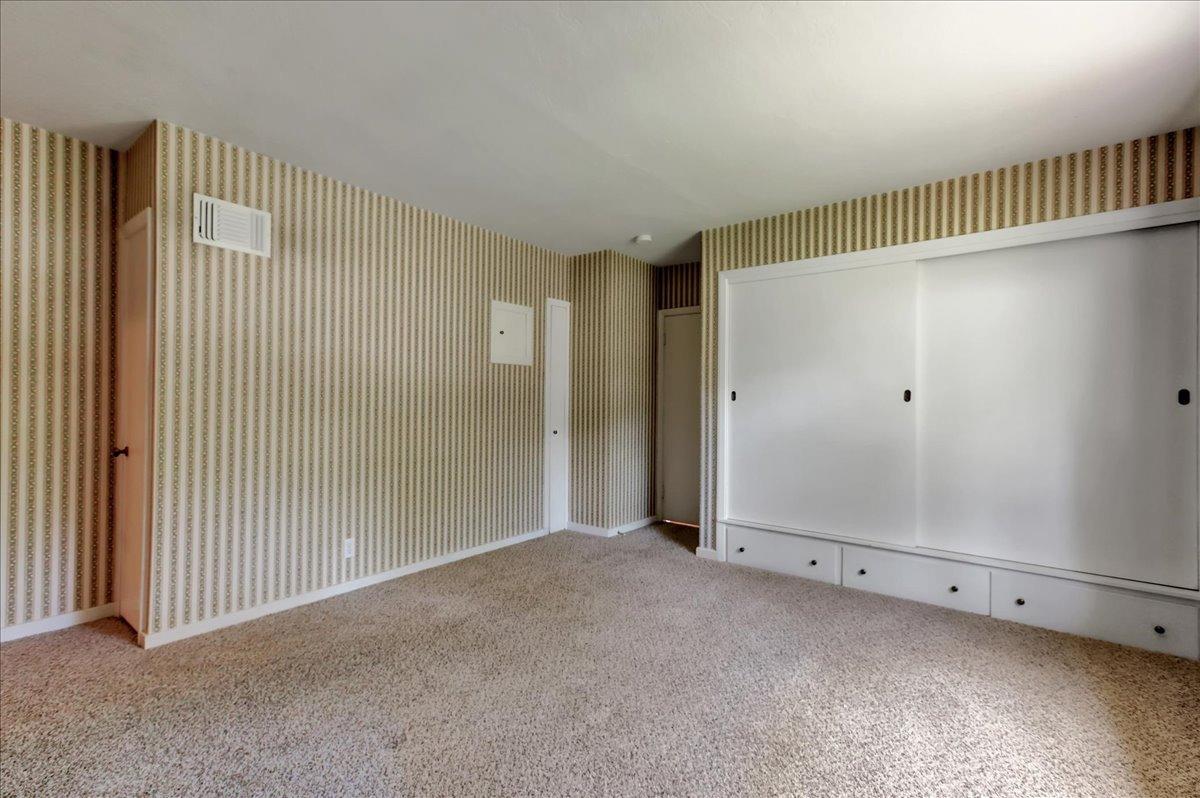 Detail Gallery Image 18 of 45 For 10334 Pleasant Valley Rd, Penn Valley,  CA 95946 - 3 Beds | 2/1 Baths