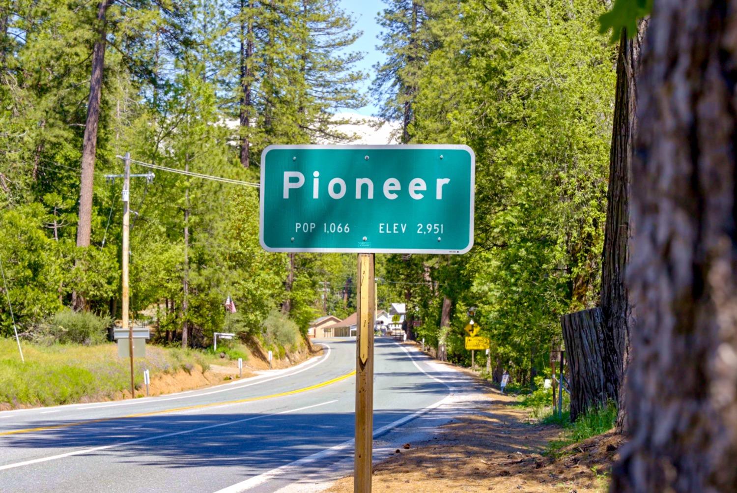 Alicia Drive, Pioneer, California image 37