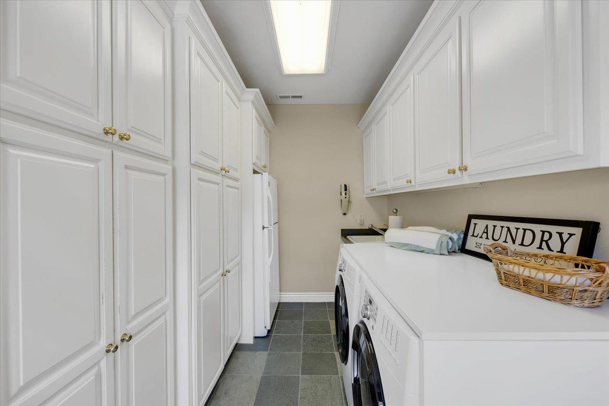 Detail Gallery Image 68 of 99 For 10 Grandview Ct #25,  Copperopolis,  CA 95228 - 4 Beds | 3/1 Baths
