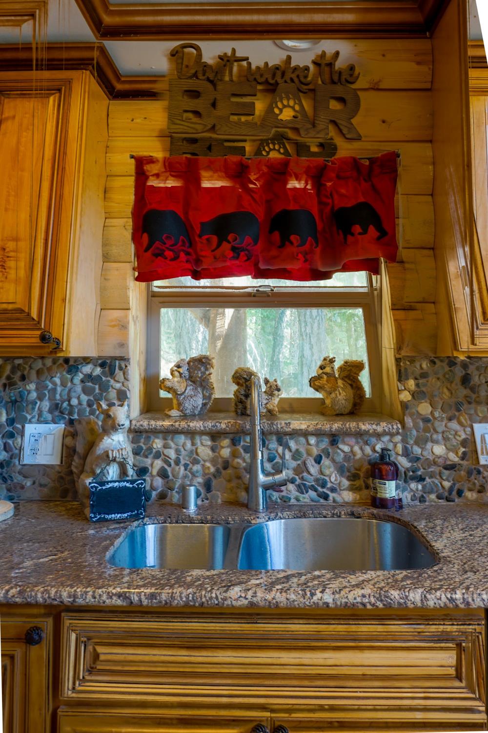 Detail Gallery Image 68 of 81 For 10671 Lowell Hill Rd, Nevada City,  CA 95959 - 3 Beds | 2/1 Baths