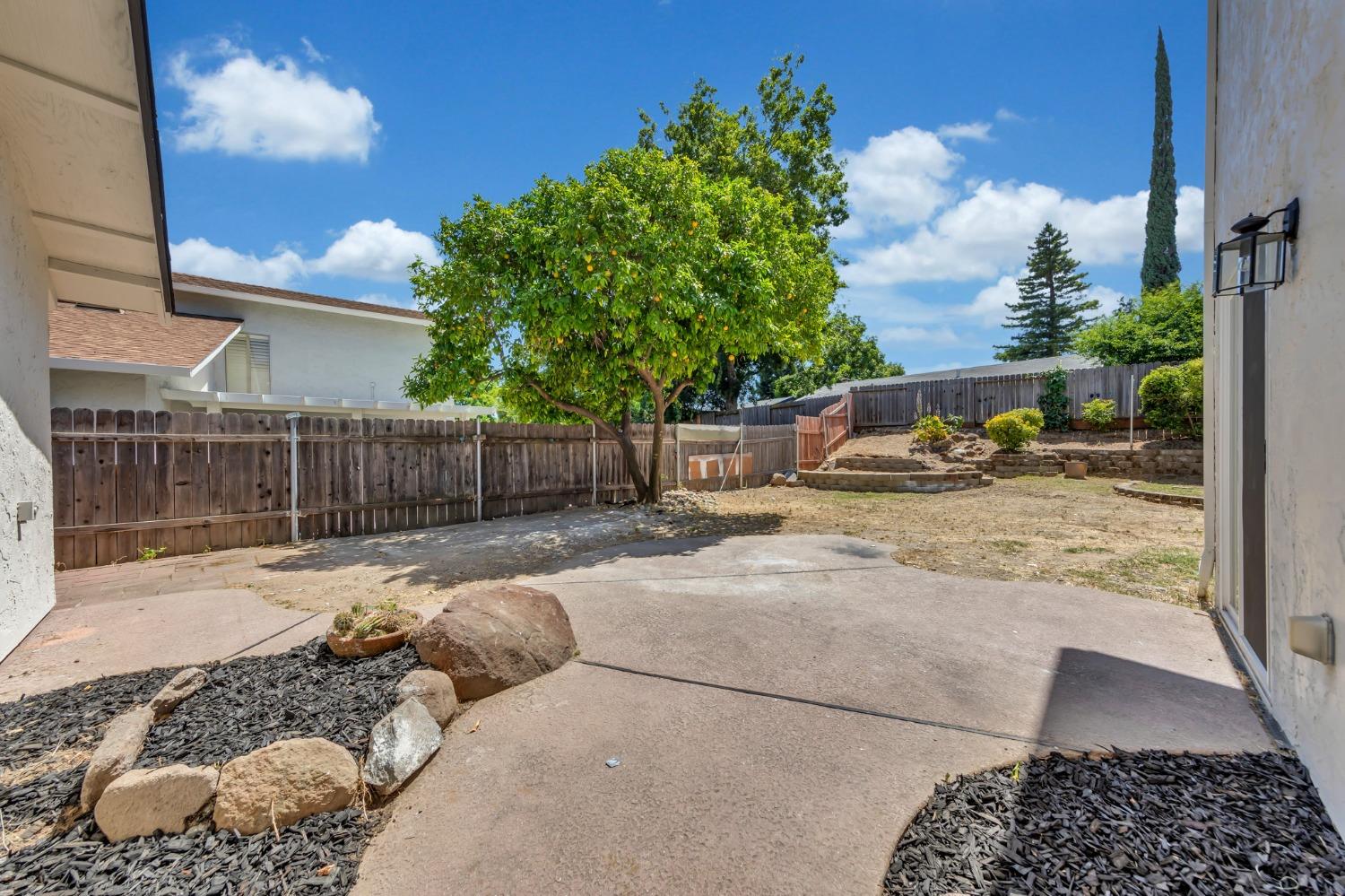 Detail Gallery Image 42 of 47 For 7025 Sunburst Way, Citrus Heights,  CA 95621 - 4 Beds | 2/1 Baths