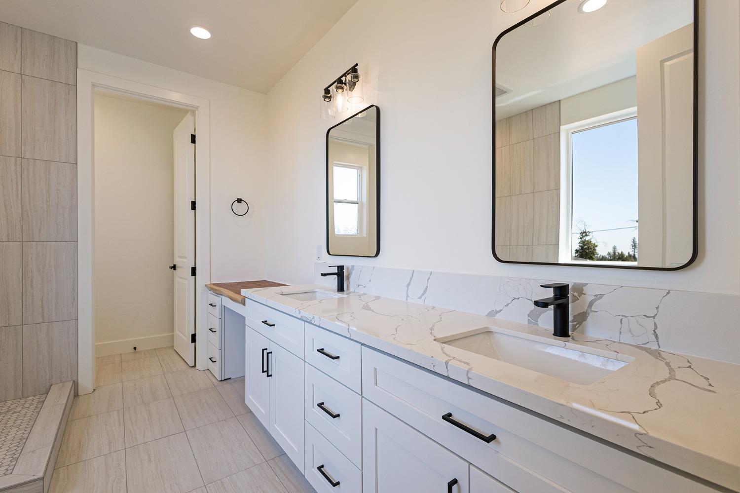 Detail Gallery Image 21 of 35 For 1890 Arrowhead Dr, Paradise,  CA 95969 - 3 Beds | 2 Baths