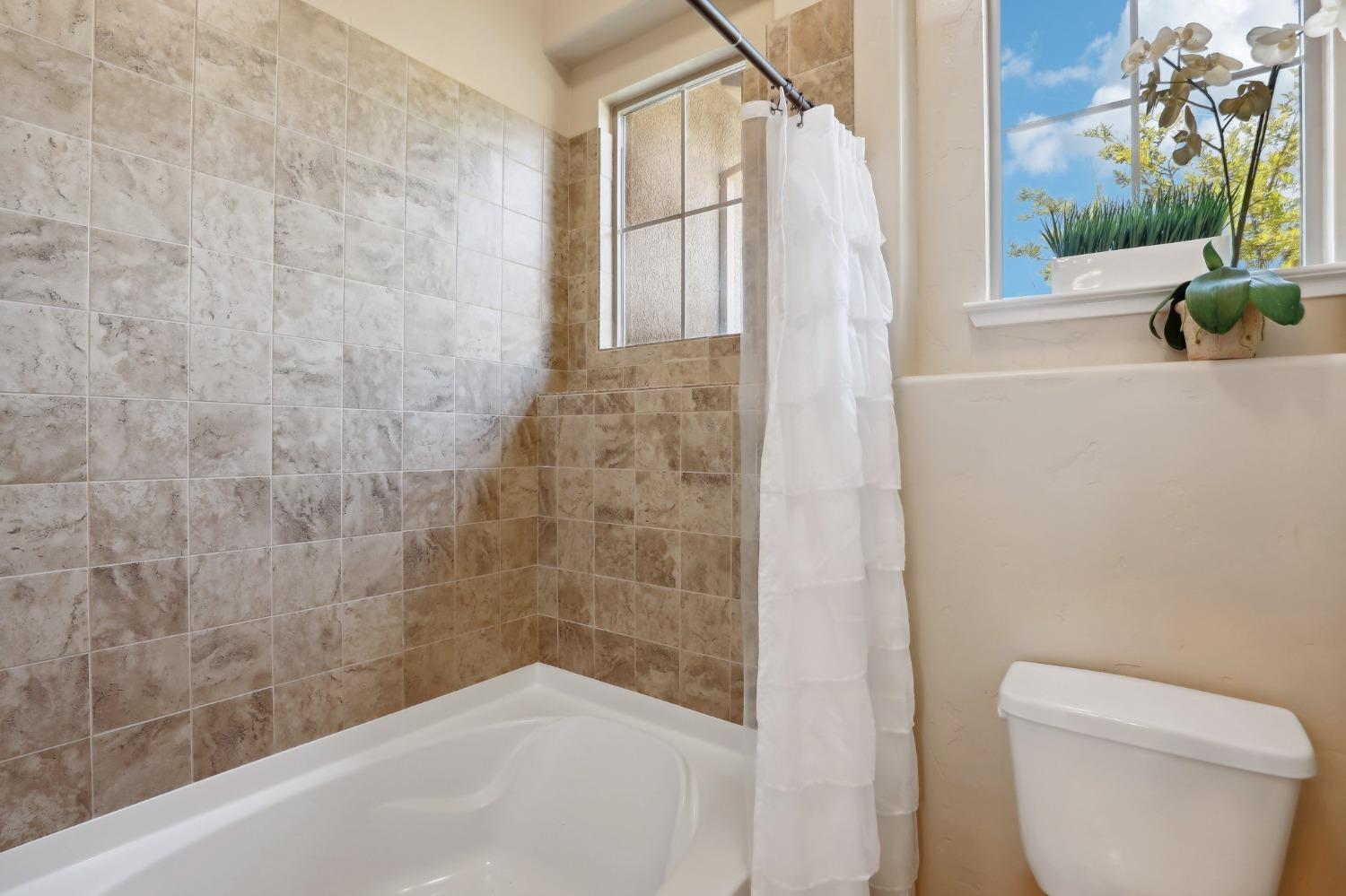 Detail Gallery Image 24 of 45 For 7601 Settlers Trl, Shingle Springs,  CA 95682 - 4 Beds | 3/1 Baths