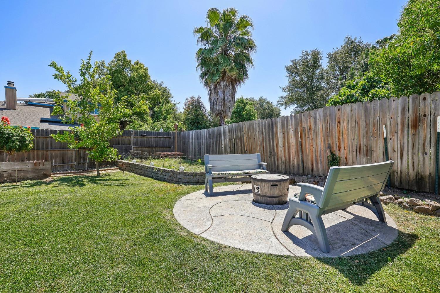 Detail Gallery Image 17 of 29 For 7828 Pomeroy Way, Citrus Heights,  CA 95610 - 3 Beds | 2 Baths