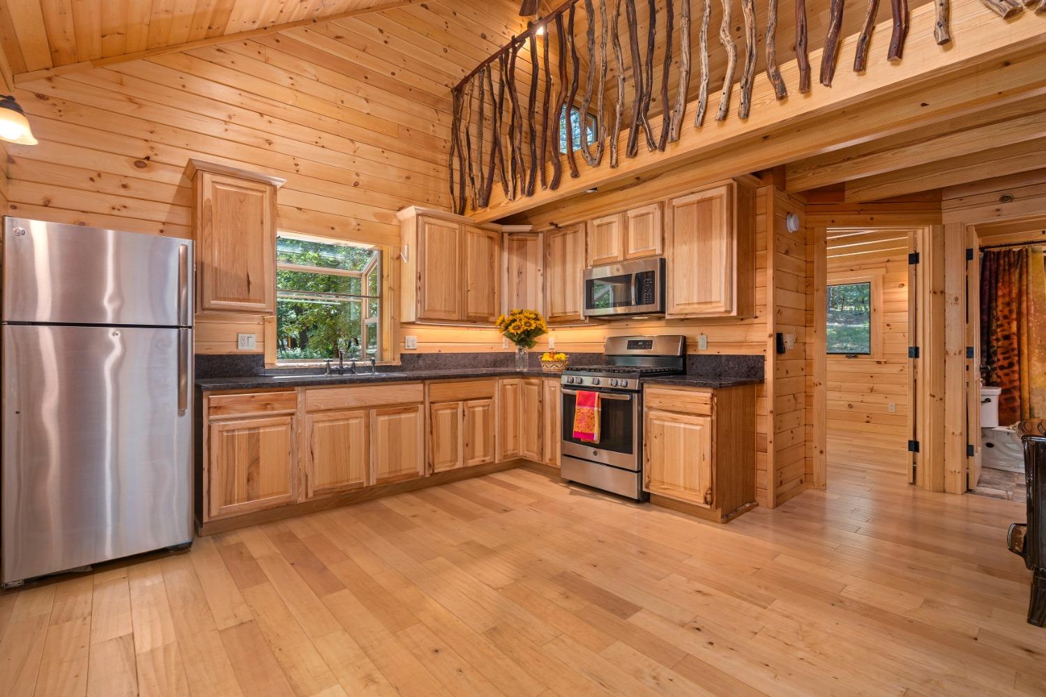 Detail Gallery Image 42 of 54 For 11992 Red Gate Rd, Nevada City,  CA 95959 - 8 Beds | 8 Baths