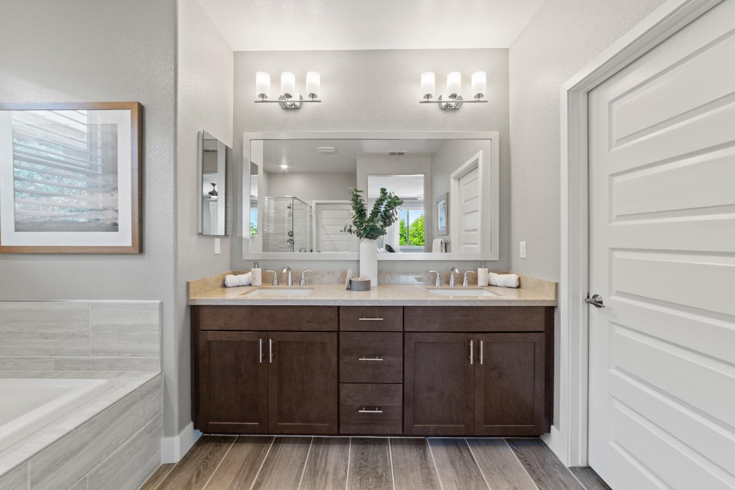 Detail Gallery Image 20 of 75 For 2983 Calypso Cir, El Dorado Hills,  CA 95762 - 3 Beds | 2/1 Baths