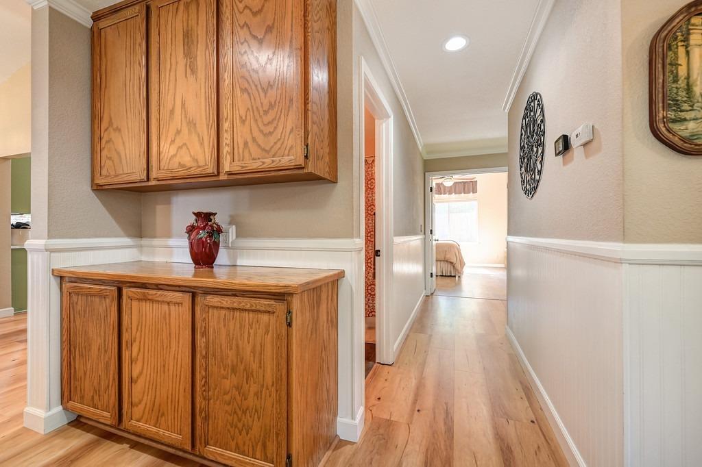 Detail Gallery Image 27 of 68 For 5416 Cheviot Hill Ct, Antelope,  CA 95843 - 3 Beds | 2 Baths