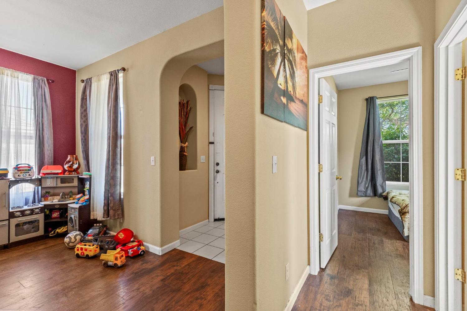 Detail Gallery Image 19 of 38 For 2186 Summerfield Ln, Olivehurst,  CA 95961 - 3 Beds | 2 Baths