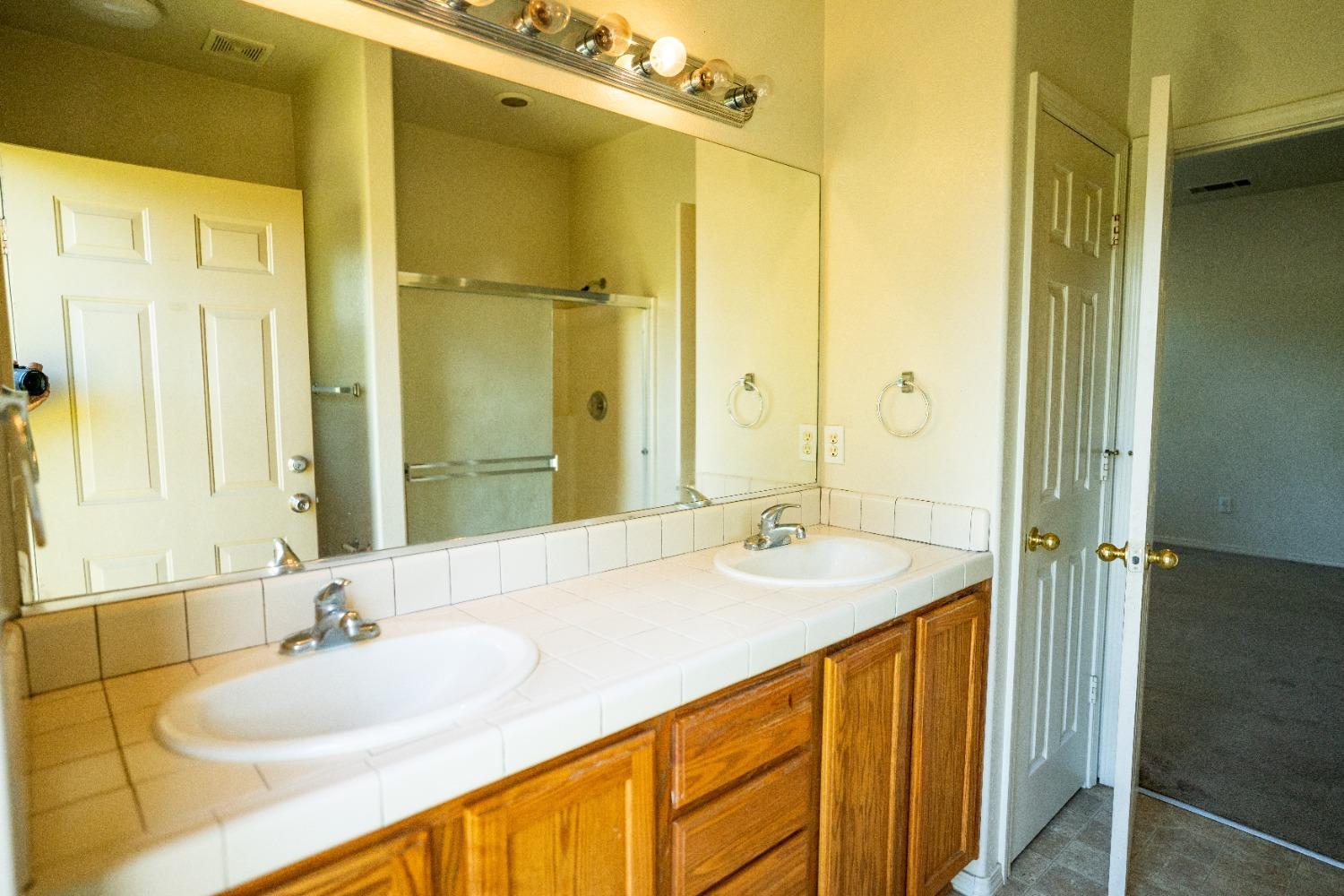 Detail Gallery Image 20 of 40 For 156 Yew Ct, Merced,  CA 95341 - 3 Beds | 2 Baths
