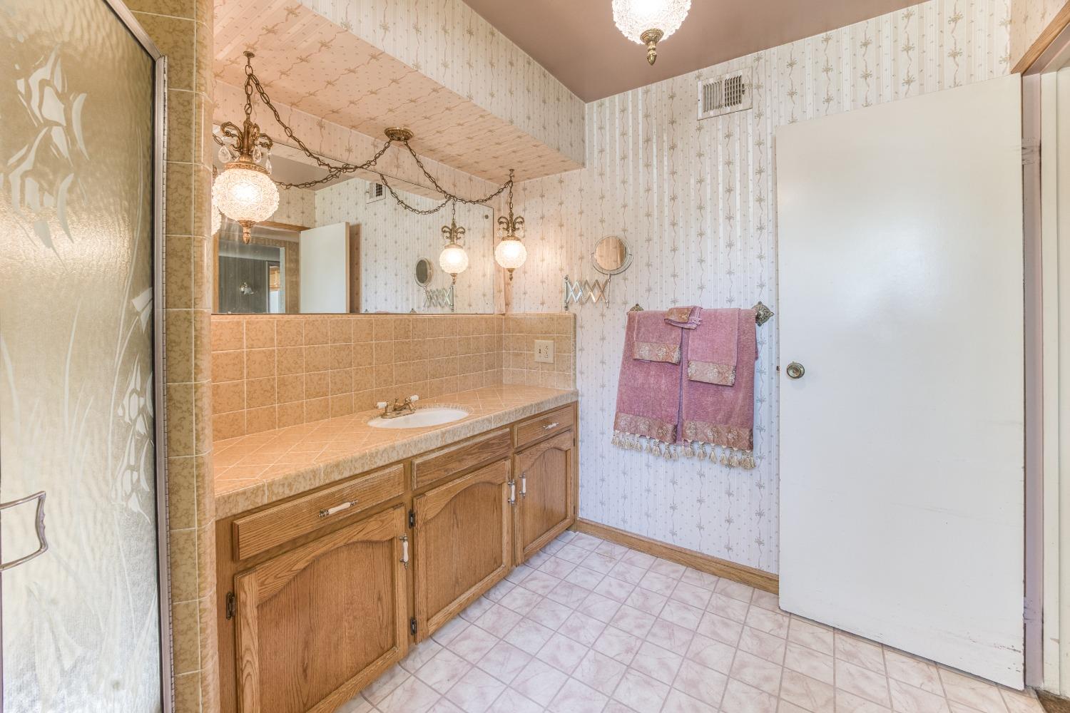 Detail Gallery Image 72 of 77 For 420 Ventura Ave, Chowchilla,  CA 93610 - 2 Beds | 0 Baths