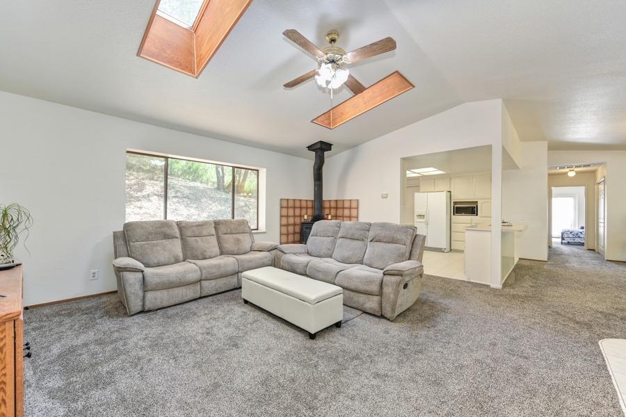 Detail Gallery Image 6 of 37 For 17398 Pine Shadow Ln, Meadow Vista,  CA 95722 - 3 Beds | 2 Baths