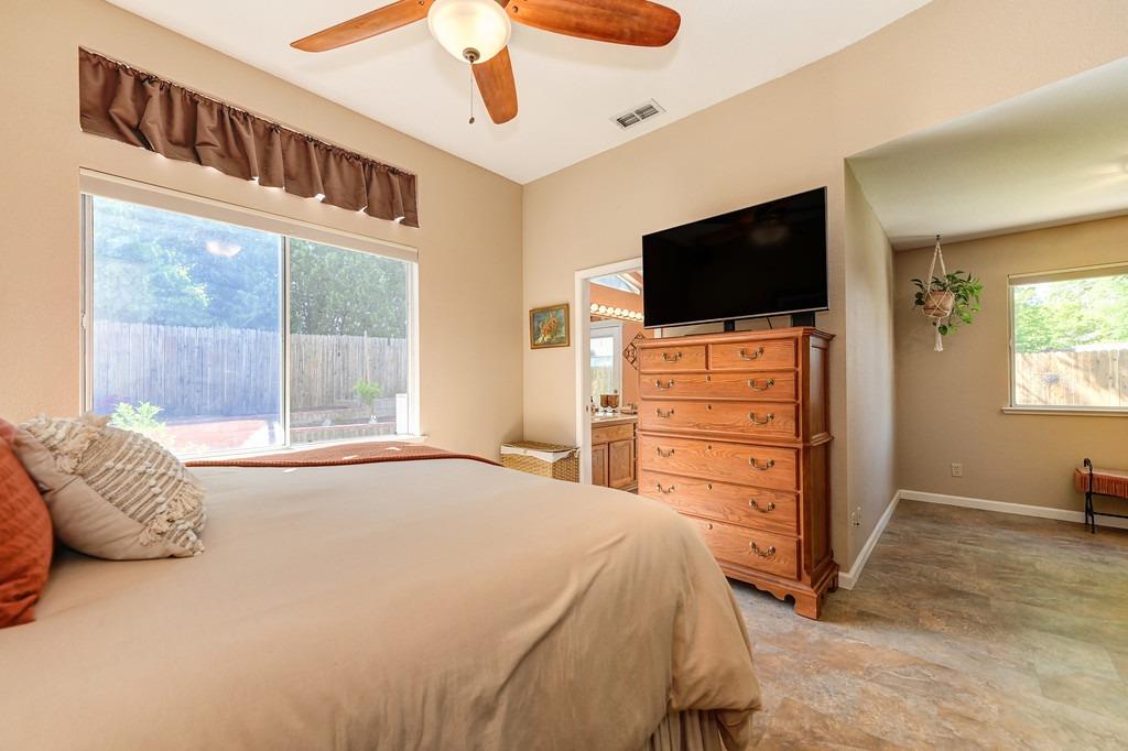 Detail Gallery Image 37 of 68 For 5416 Cheviot Hill Ct, Antelope,  CA 95843 - 3 Beds | 2 Baths