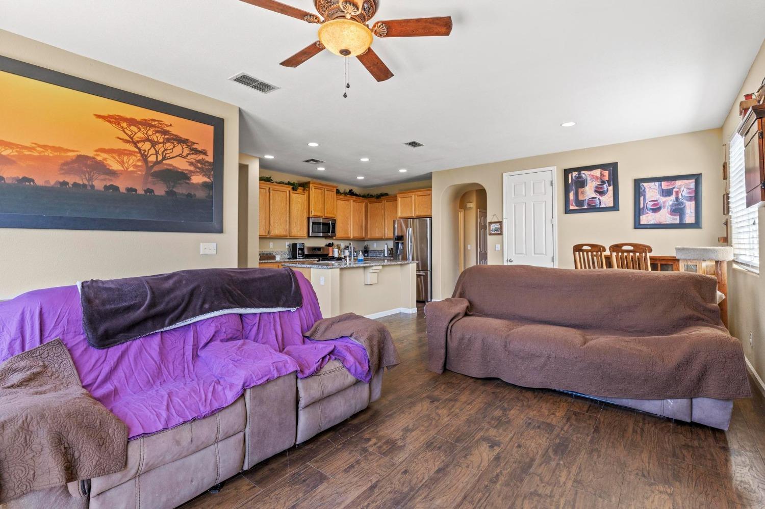 Detail Gallery Image 14 of 38 For 2186 Summerfield Ln, Olivehurst,  CA 95961 - 3 Beds | 2 Baths