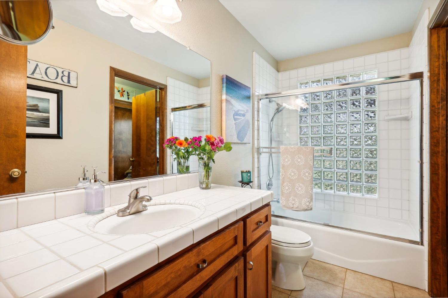 Detail Gallery Image 18 of 39 For 4041 Spectrum Way, Shingle Springs,  CA 95682 - 3 Beds | 2 Baths