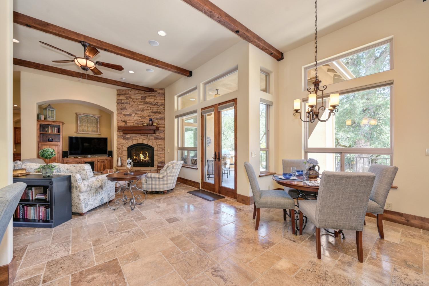 Detail Gallery Image 13 of 59 For 15255 Woodmont Ln, Meadow Vista,  CA 95722 - 4 Beds | 3/1 Baths