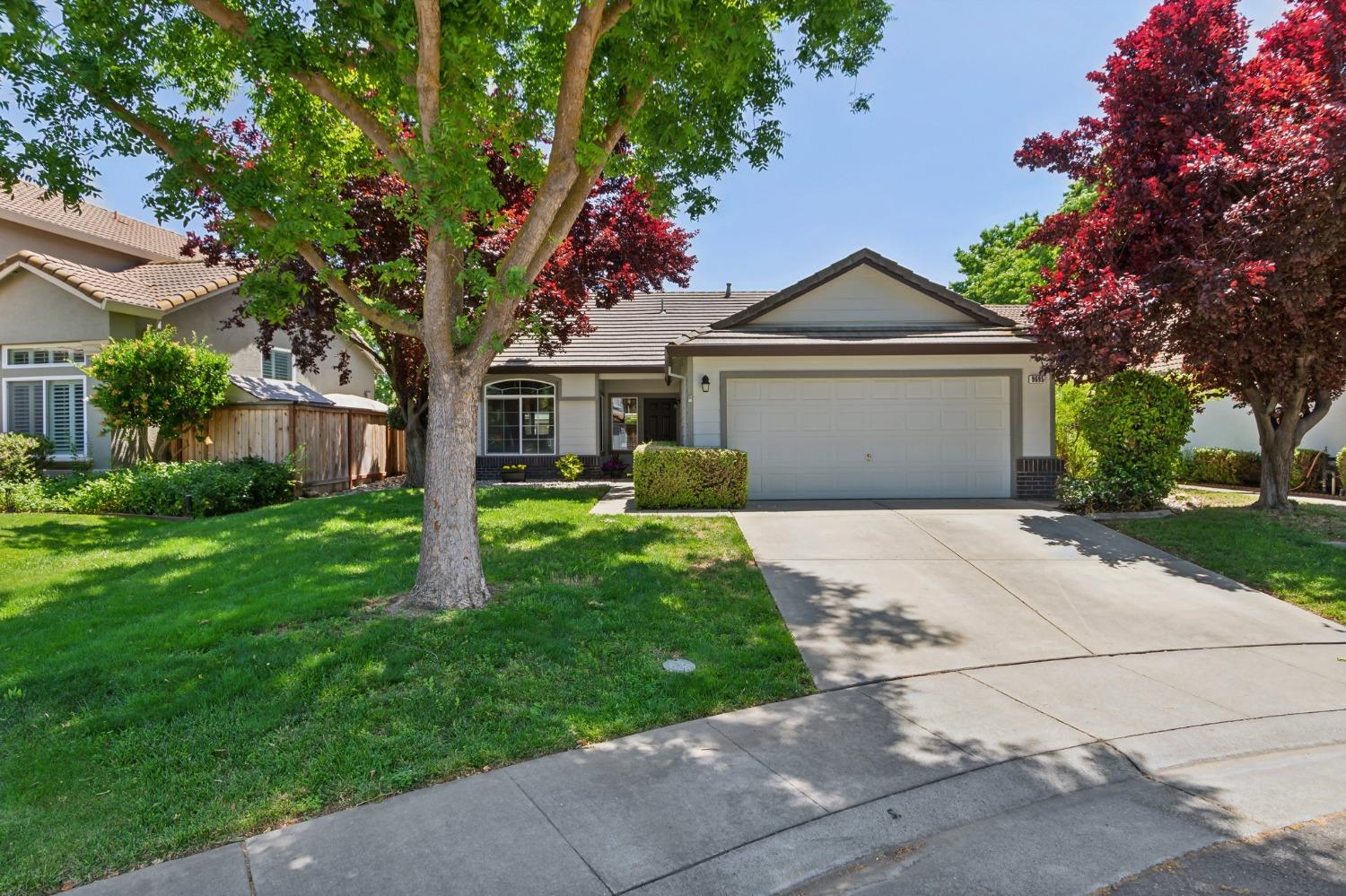 Detail Gallery Image 1 of 32 For 9695 Marquis Ct, Elk Grove,  CA 95758 - 3 Beds | 2 Baths