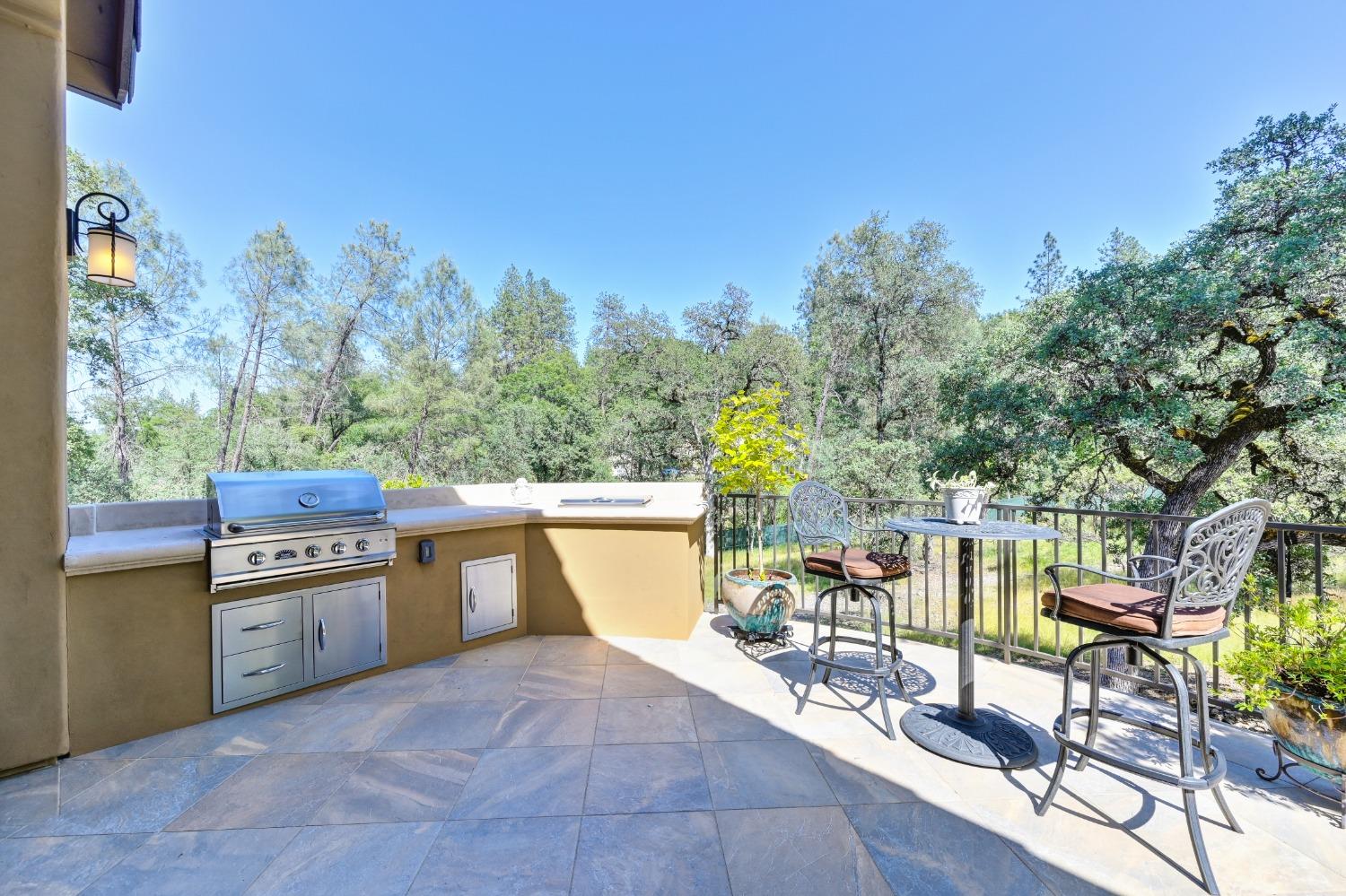Detail Gallery Image 48 of 59 For 15255 Woodmont Ln, Meadow Vista,  CA 95722 - 4 Beds | 3/1 Baths