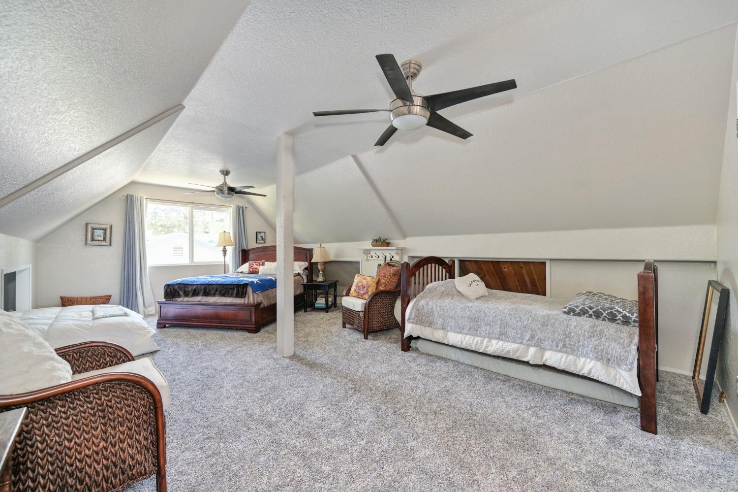 Detail Gallery Image 25 of 42 For 13717 E Torrey Pines Dr, Auburn,  CA 95602 - 3 Beds | 2/1 Baths