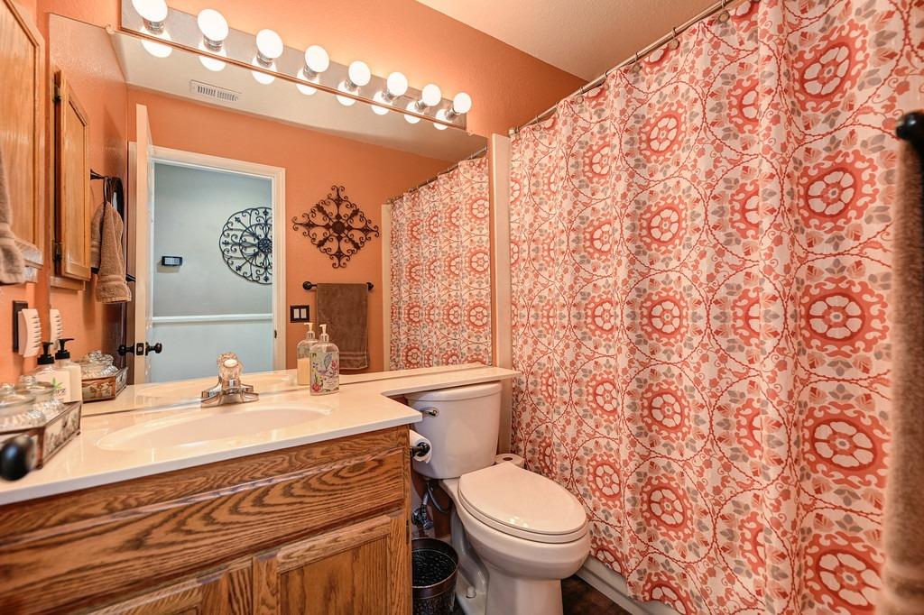 Detail Gallery Image 31 of 68 For 5416 Cheviot Hill Ct, Antelope,  CA 95843 - 3 Beds | 2 Baths