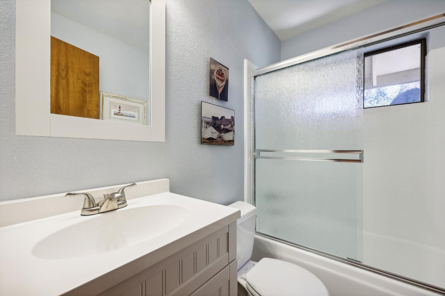 Detail Gallery Image 22 of 39 For 4041 Spectrum Way, Shingle Springs,  CA 95682 - 3 Beds | 2 Baths