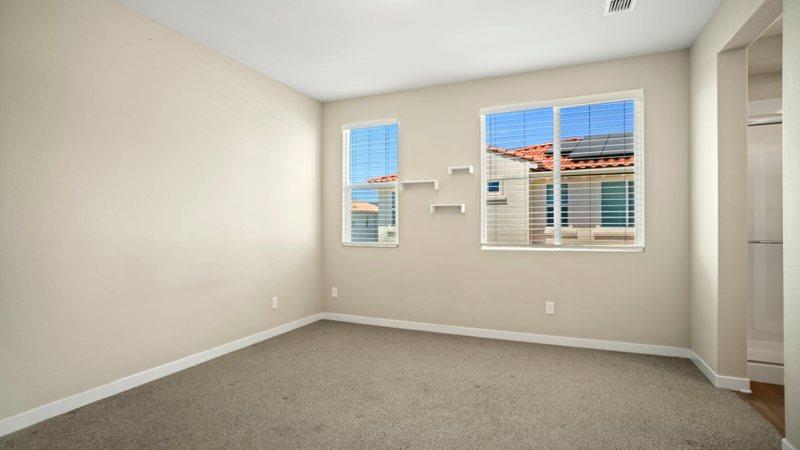 Detail Gallery Image 18 of 37 For 5301 E Commerce Way #64104,  Sacramento,  CA 95835 - 3 Beds | 2/1 Baths