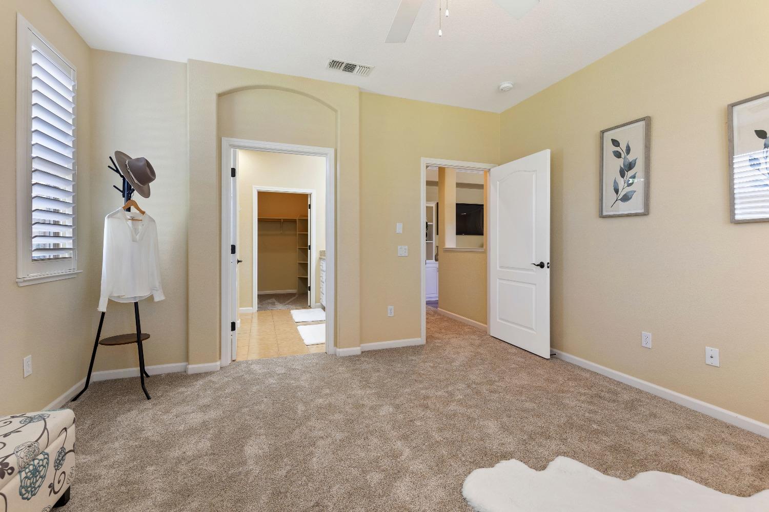 Detail Gallery Image 8 of 46 For 1056 Orleans Ct, Roseville,  CA 95747 - 2 Beds | 2 Baths