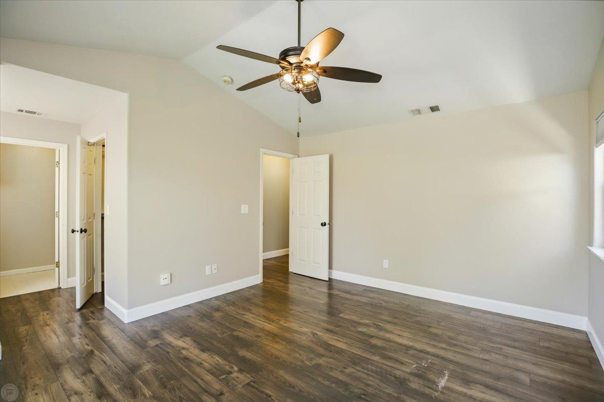 Detail Gallery Image 25 of 41 For 463 Arboles Way, Oakdale,  CA 95361 - 3 Beds | 2 Baths