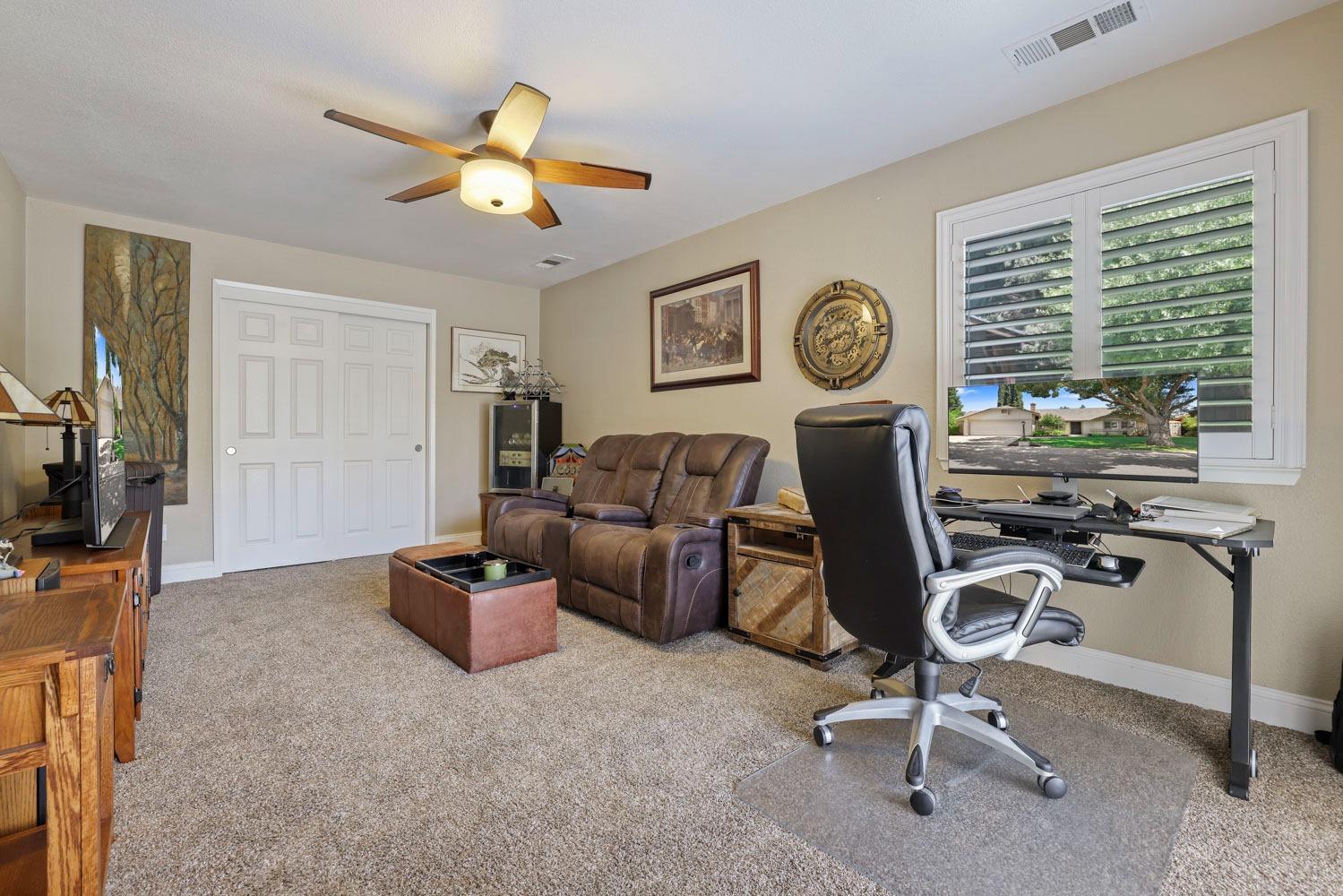 Detail Gallery Image 31 of 43 For 3108 Harbor, Modesto,  CA 95355 - 4 Beds | 2 Baths