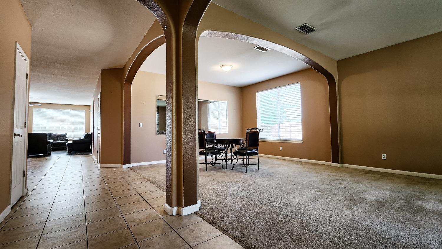 Detail Gallery Image 8 of 97 For 3334 Costantino Cir, Stockton,  CA 95212 - 3 Beds | 2/1 Baths