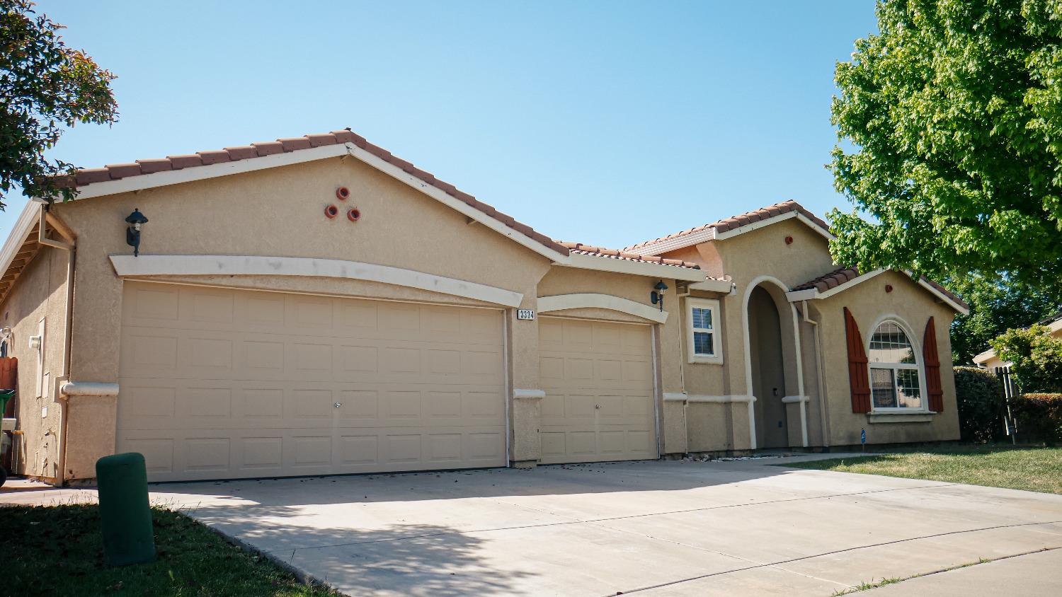Detail Gallery Image 2 of 97 For 3334 Costantino Cir, Stockton,  CA 95212 - 3 Beds | 2/1 Baths