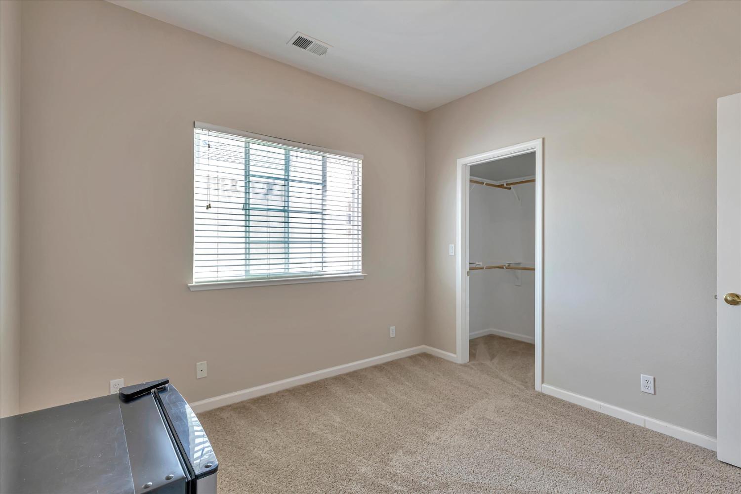 Detail Gallery Image 30 of 41 For 227 Barcelona Dr, Tracy,  CA 95377 - 4 Beds | 2/1 Baths