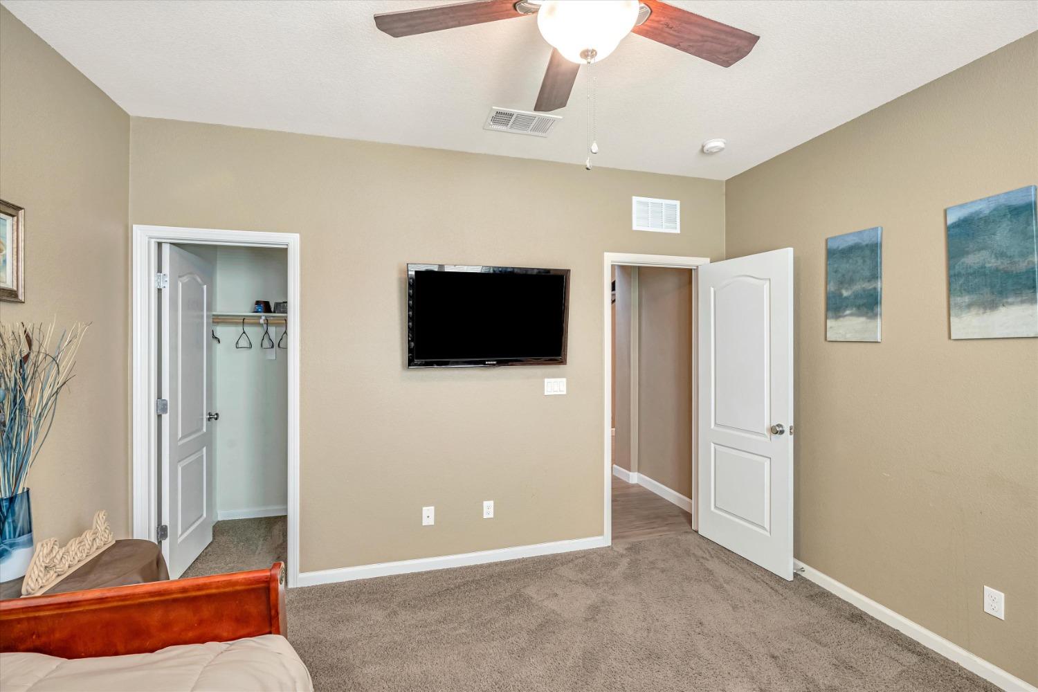 Detail Gallery Image 46 of 53 For 814 Mono St, Manteca,  CA 95337 - 6 Beds | 4/1 Baths