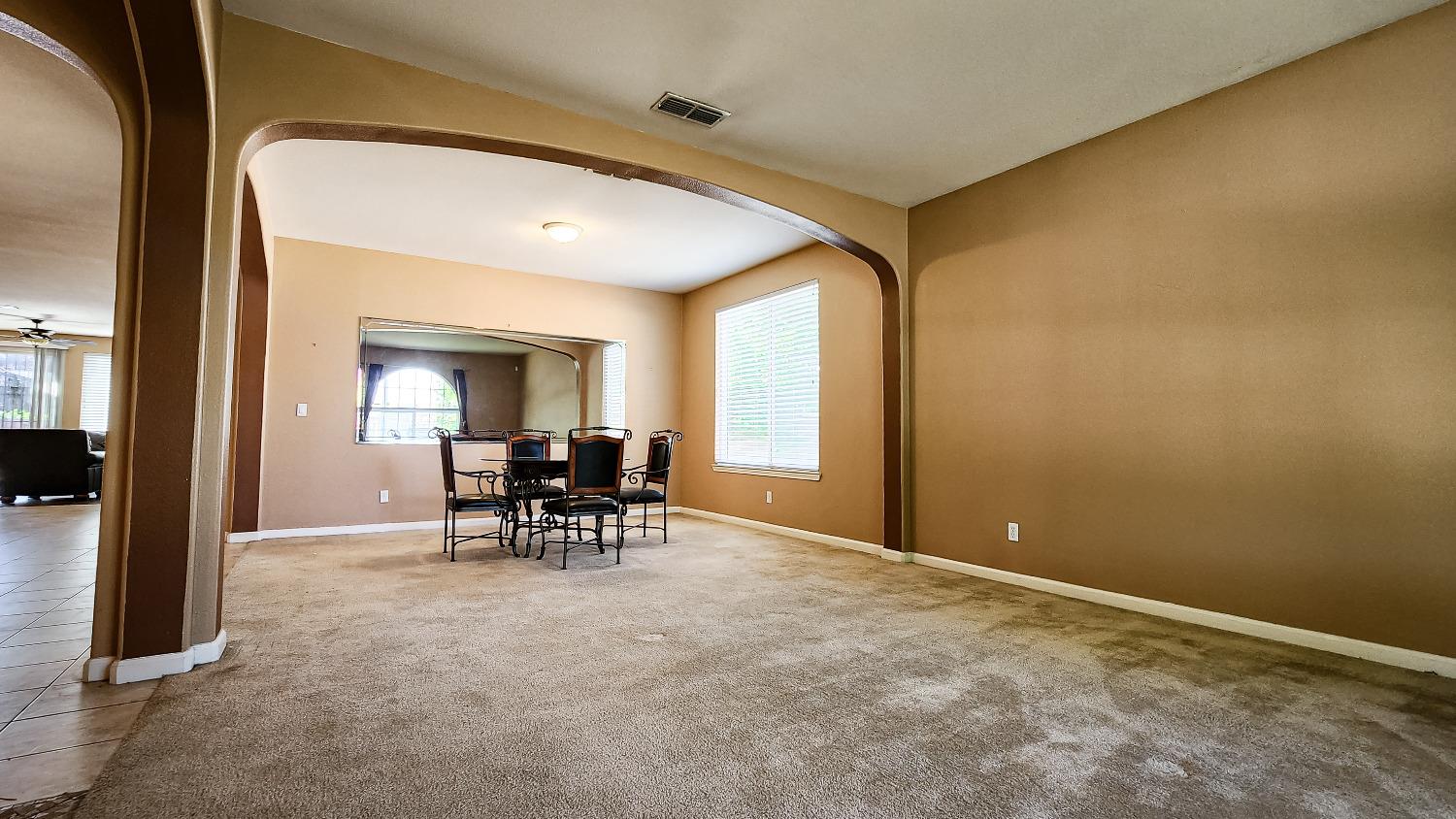 Detail Gallery Image 10 of 97 For 3334 Costantino Cir, Stockton,  CA 95212 - 3 Beds | 2/1 Baths