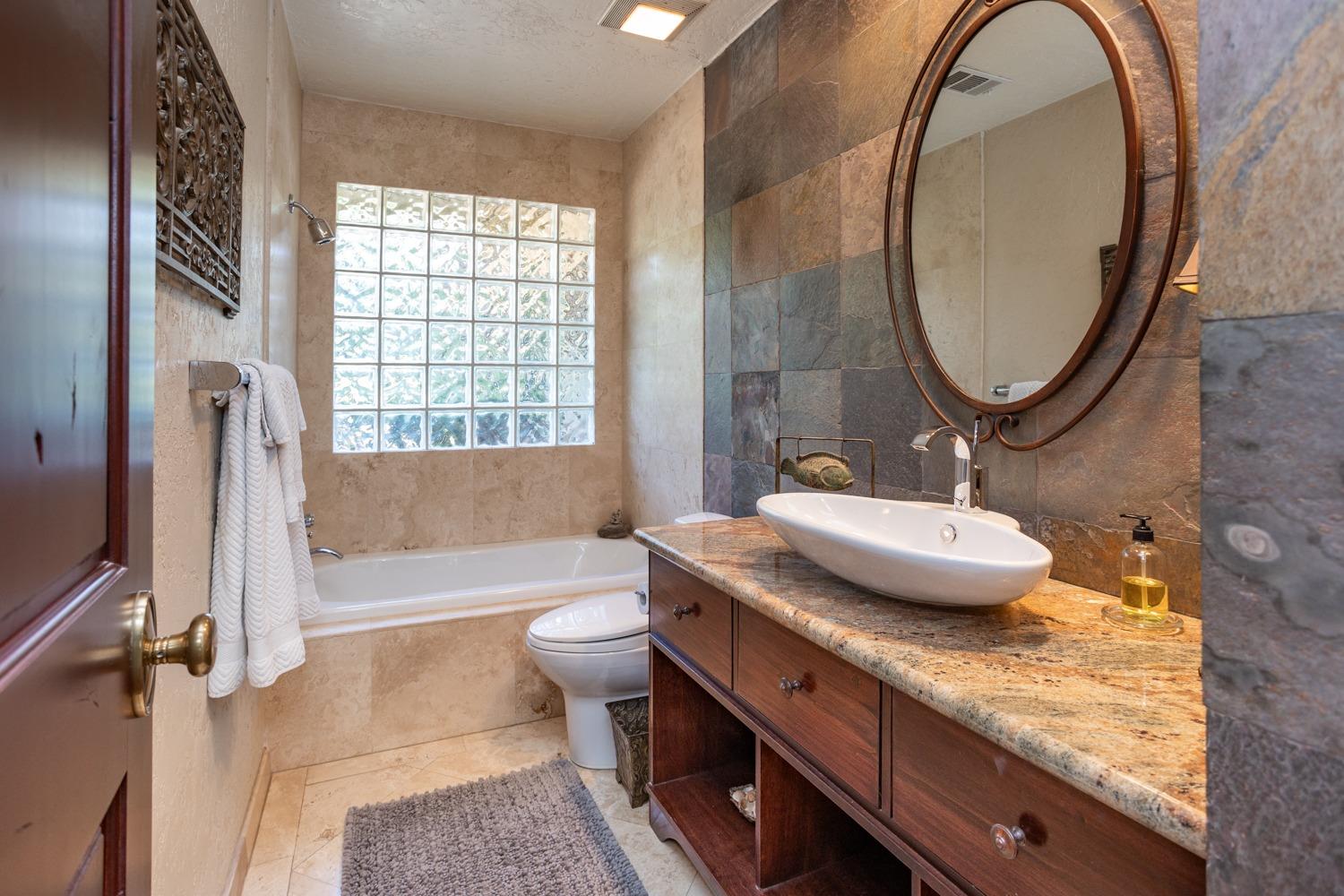 Detail Gallery Image 22 of 33 For 1833 Harbor Cv, Modesto,  CA 95355 - 4 Beds | 2 Baths