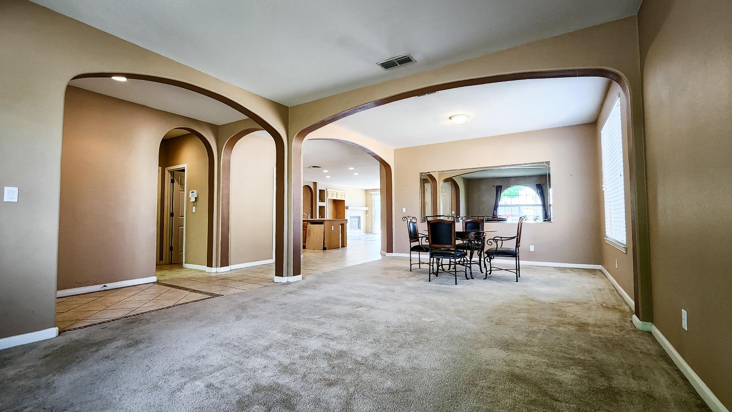 Detail Gallery Image 11 of 97 For 3334 Costantino Cir, Stockton,  CA 95212 - 3 Beds | 2/1 Baths